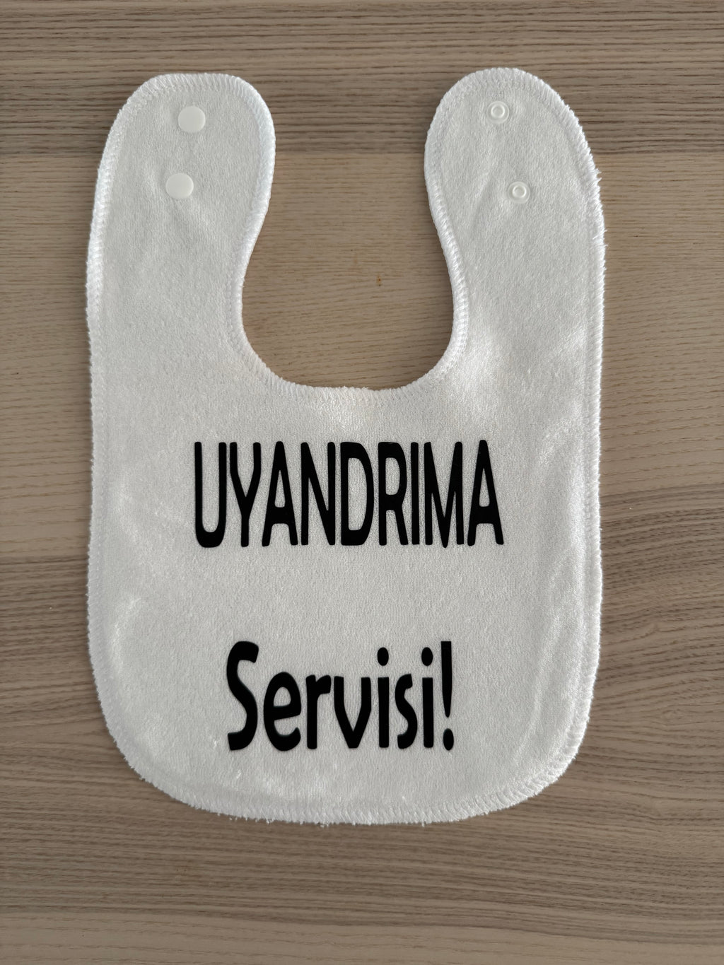 Gepersonaliseerd slabbertje – praktisch & uniek